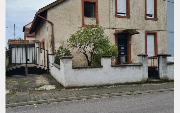 Maison   PETITE-ROSSELLE  168 m2 142 000 € 